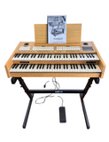 Content Compact 224 Organ Demo Model (Stand & Expression Pedal)