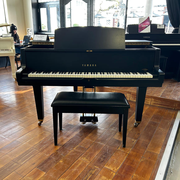 Yamaha G1 Baby Grand Piano