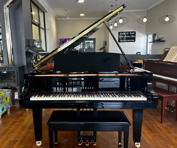 Yamaha C3X Premium Grand Piano