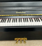 Wendl & Lung P122 Upright Piano