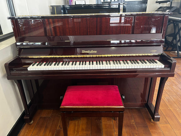 Wendl & Lung P115 Upright Piano